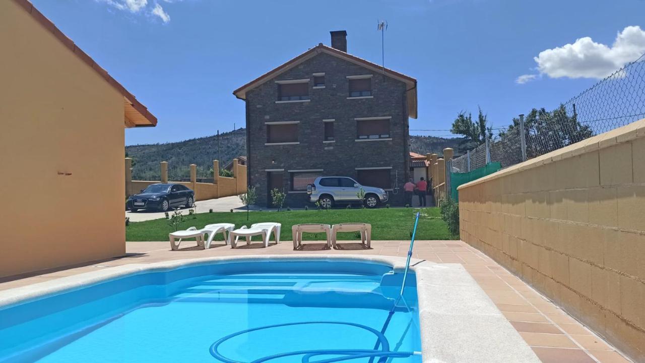 El Mirador De La Lleira Apartment Ferreras de Arriba Bagian luar foto